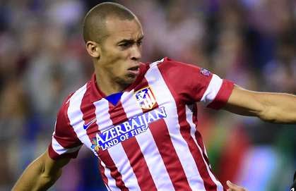 Manchester United set to sign Miranda from Atletico Madrid
