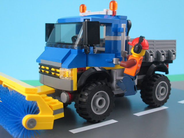 Set LEGO City 60152 Sweeper & Excavator