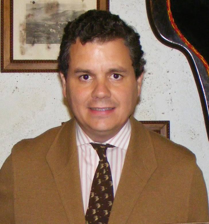 DE CATAFALCO Y ORO FERIA TAURINA DE SAN GINES DE LA JARA EN SABIOTE.