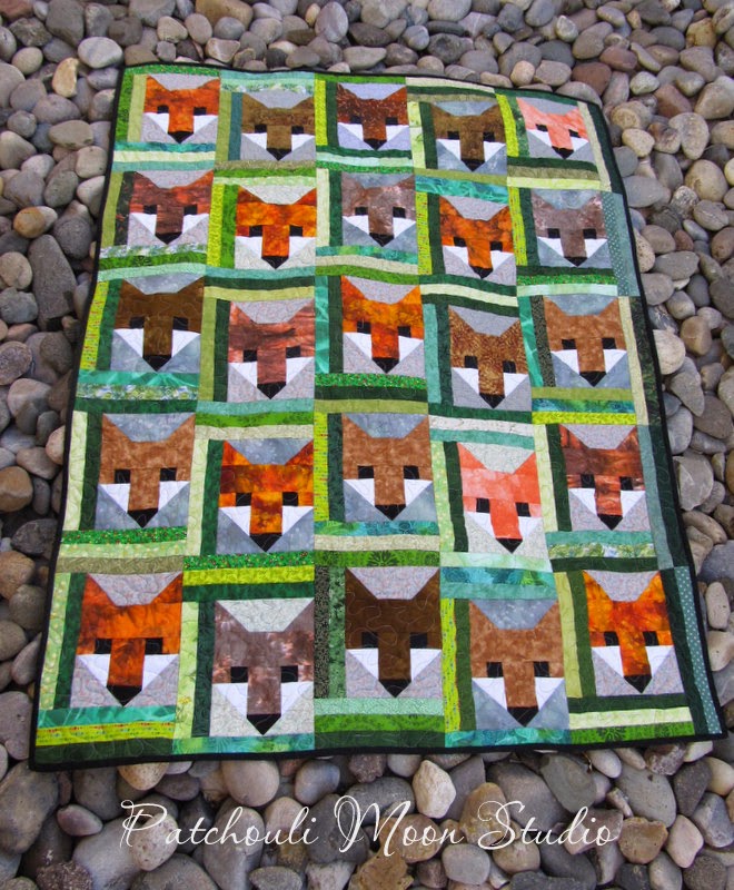 Patchouli Moon Studio~Fancy Fox Quilt