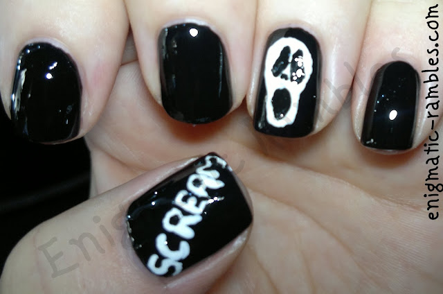 scream-inspired-movie-nails-freehand