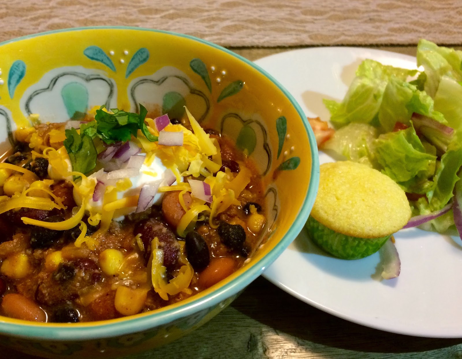 Genuine Mamas Crock Pot Chili with Mini Cornbread Muffins