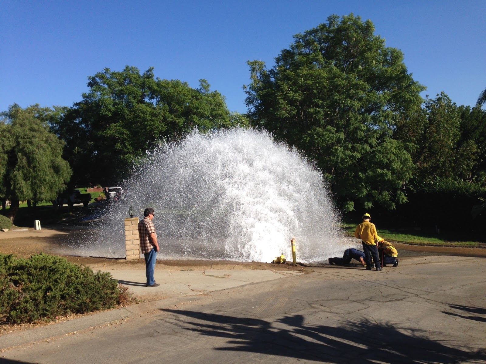 La Habra Heights Fire Department News & Information Firefighters Respond to Sheared Fire Hydrant
