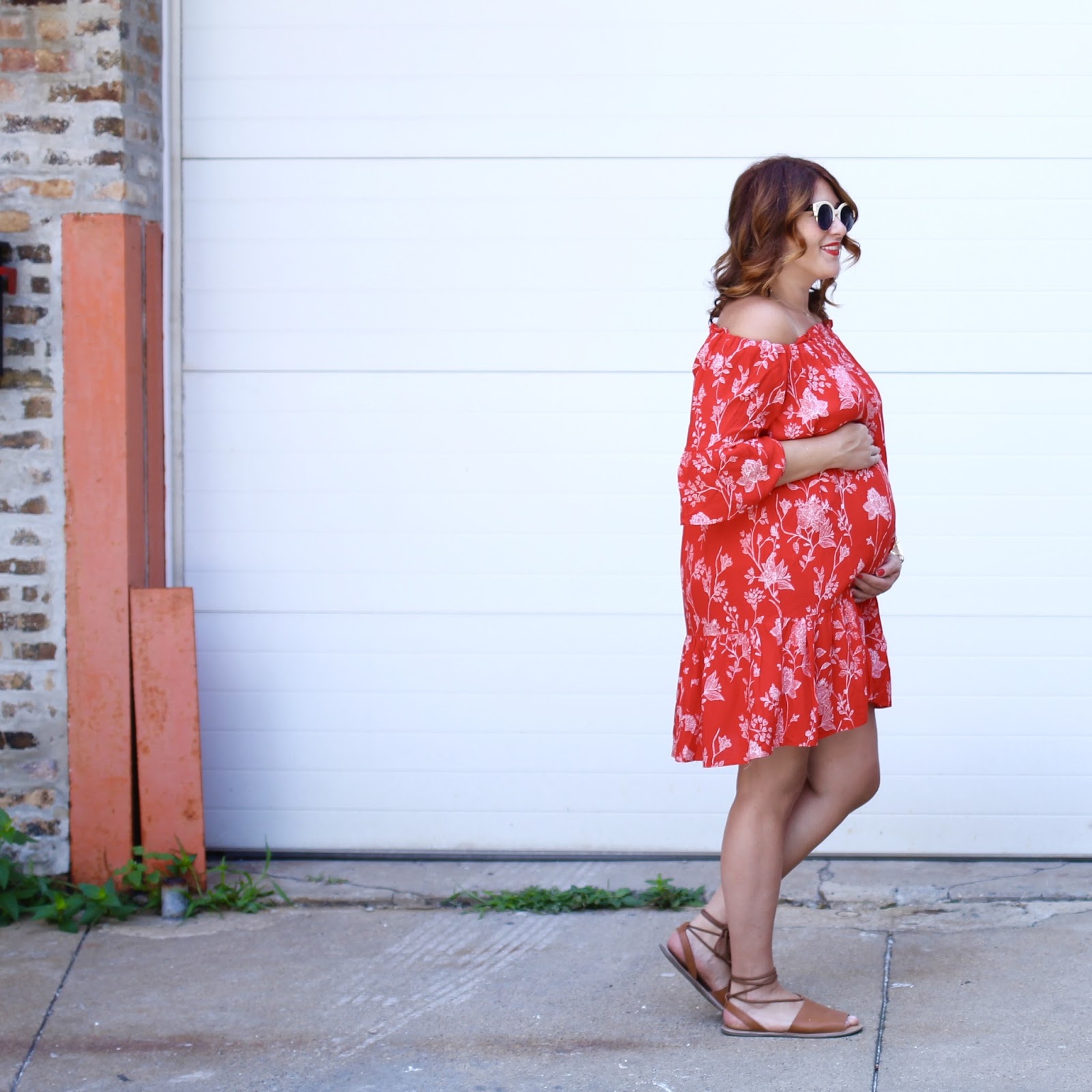 maternity style, red hair, off the shoulder, casual outfit
