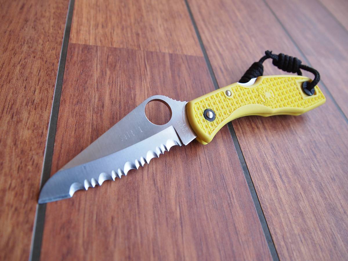 The wandering axeman Pocket Knives I Own and