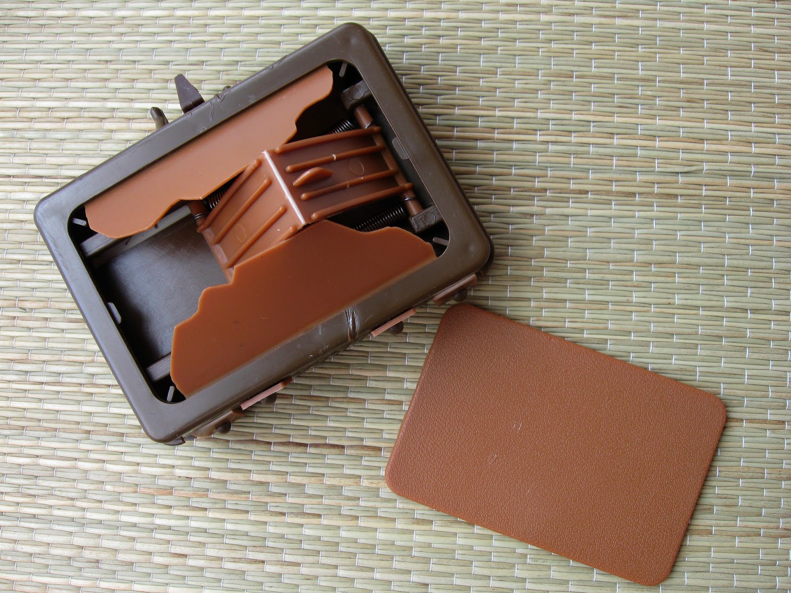 Dolce's Closet: Childhood Flashback: Oscar Goldman