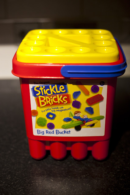 stickle bricks bucket