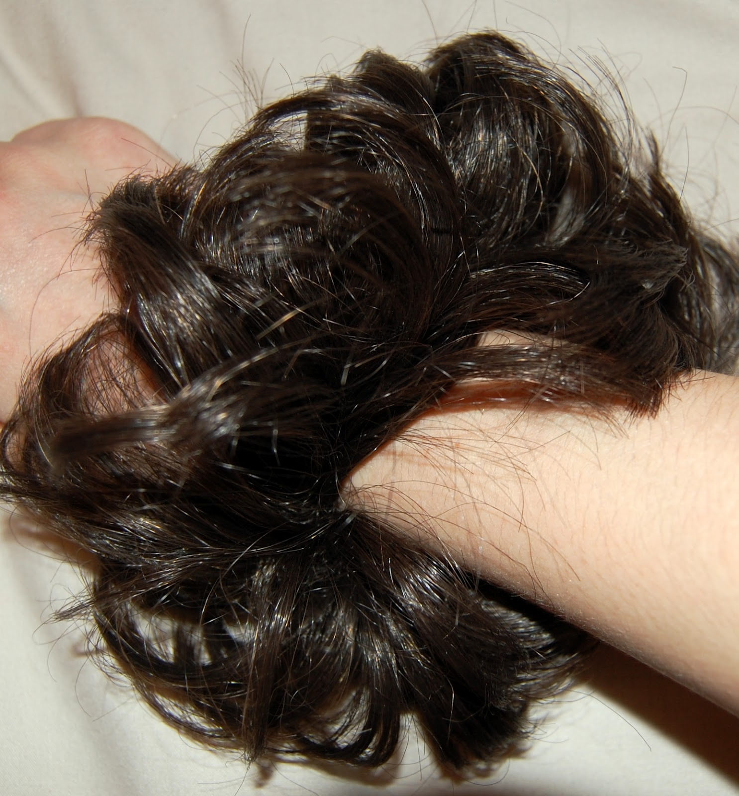 a-bit-of-everything-thick-messy-bun-for-thin-hair