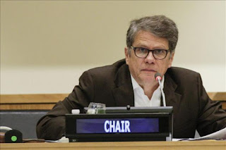 Xavier Lasso, canciller termporal Xavier Lasso Mendoza, hermano de Guillermo Lasso