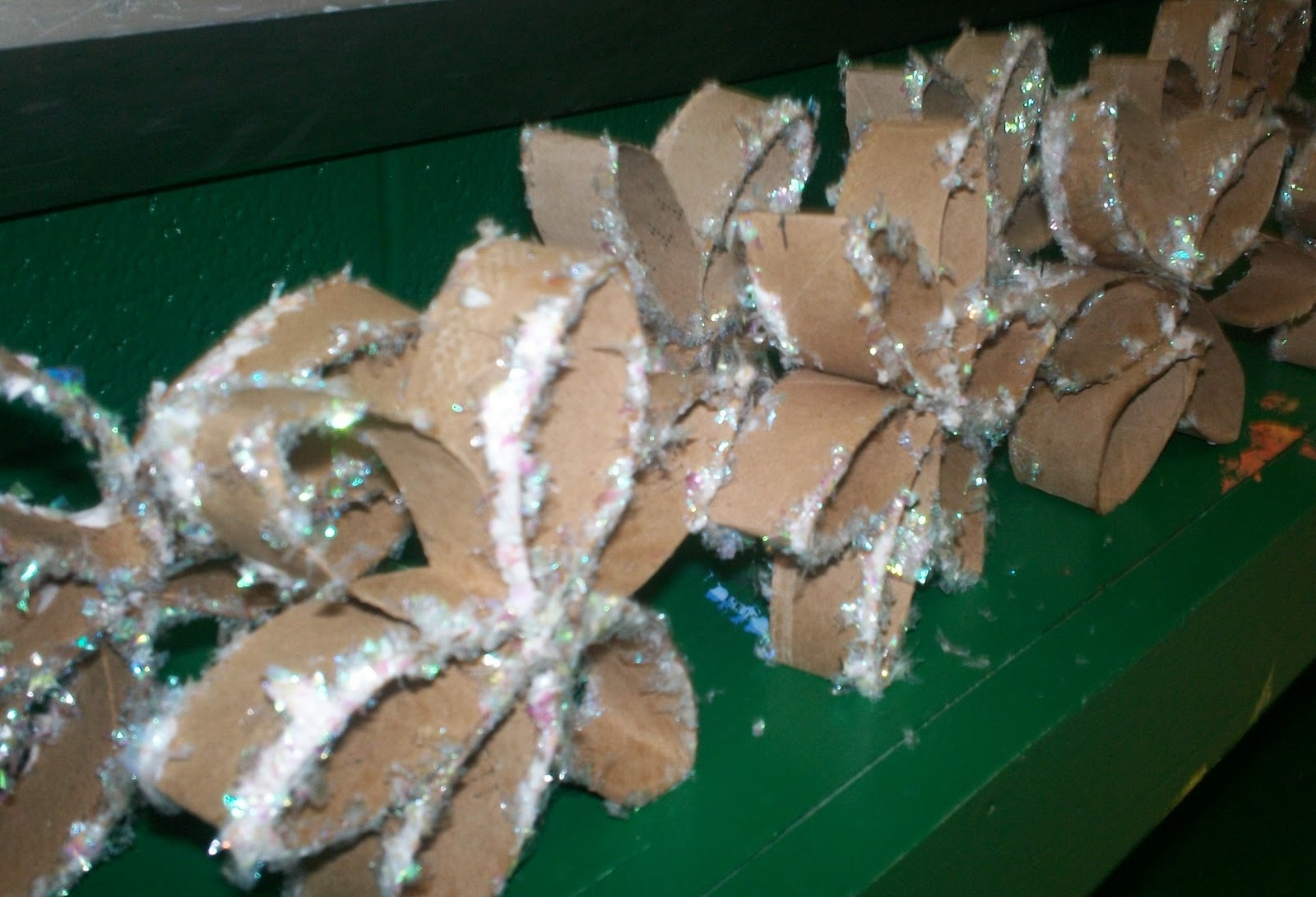 Art With Mr. E: Pinterest Project : TP Roll Snowflakes