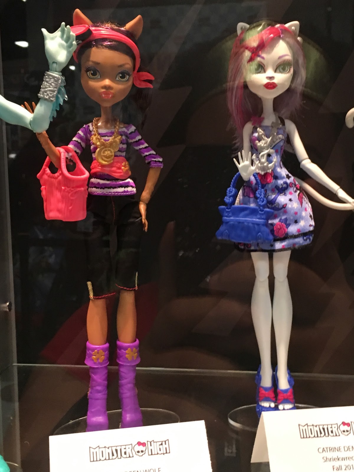 Monster HighPretty Fotos del Stand de Monster High en la Comic Con