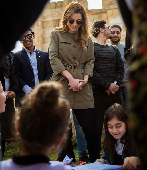 Queen Rania of Jordan visited the nonprofit initiative, ‘I Learn Jo: Space for Knowledge’ at the Jerash Visitor Center