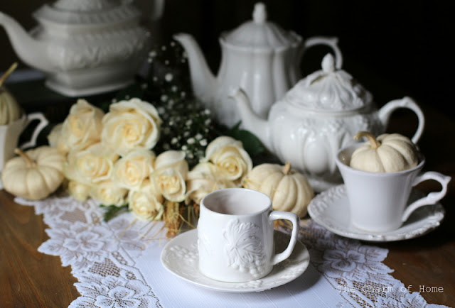 Neutral Fall Tea: The Charm of Home