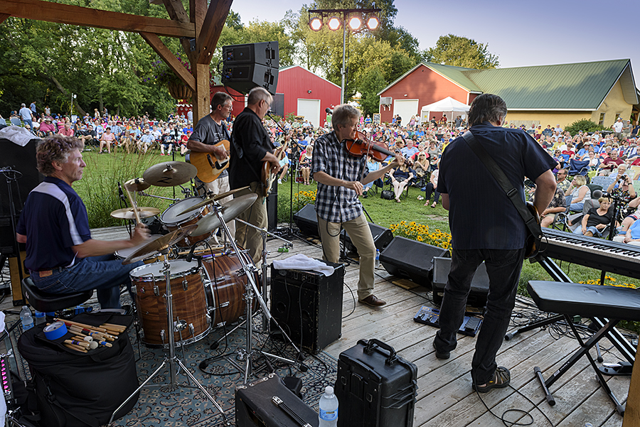 Chad's Concert Pix Red Willow Band, Renner, SD