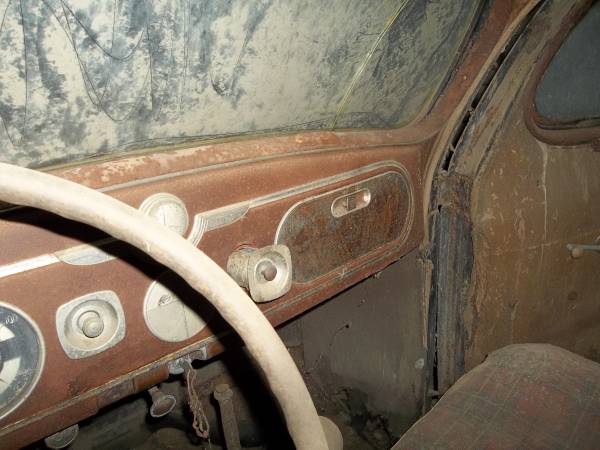 Restoration Project Cars: 1937 Chrysler Royal Project