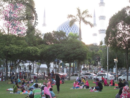 Tips Iftar Di Dataran Kemerdekaan Shah Alam