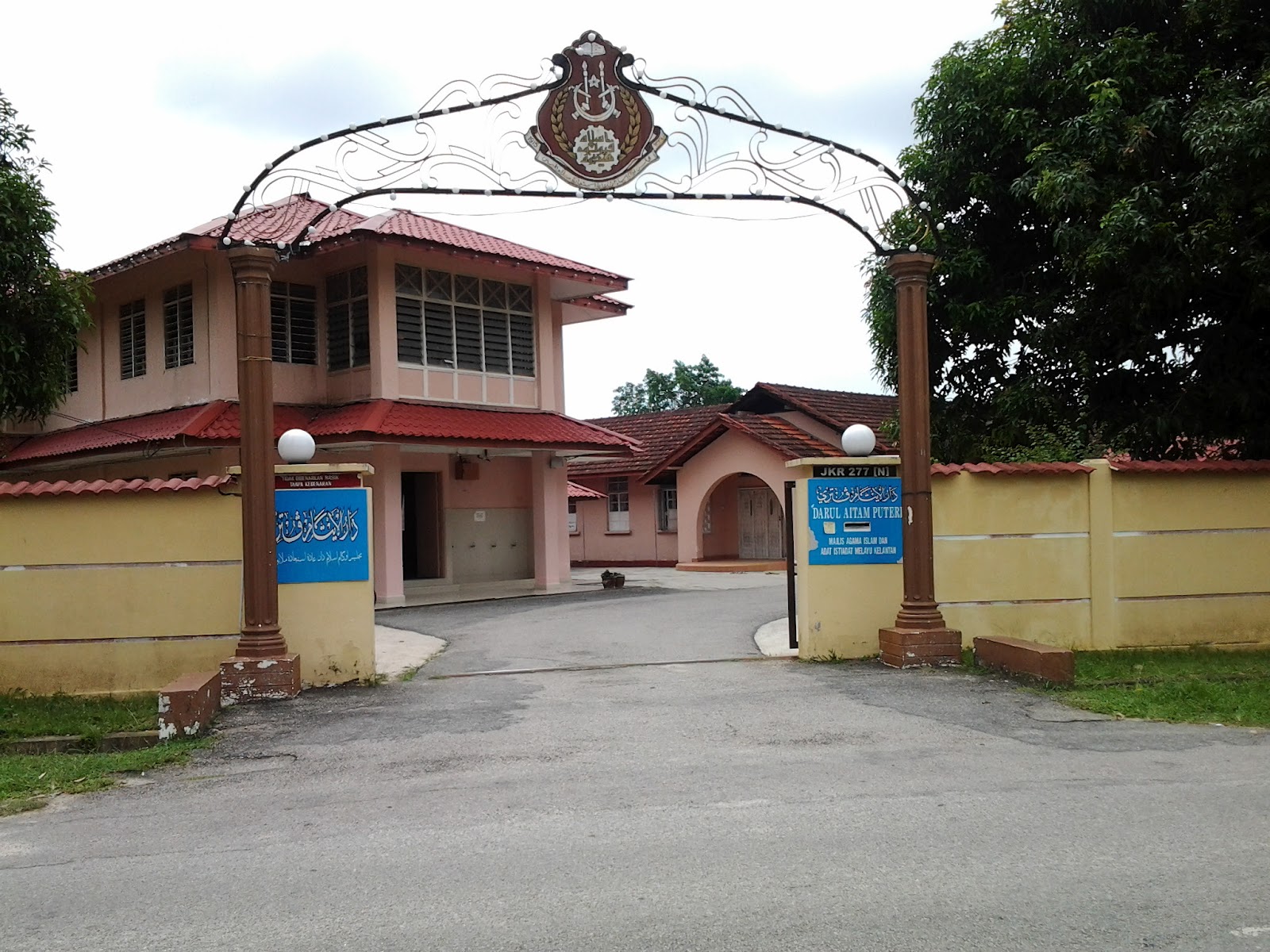 Rumah Anak Yatim Bangi Kali ini beasiswa tersebut diberikan kepada 10