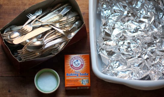 How To: Polish Silver in a Baking Soda & Salt Bath | 17 Apart