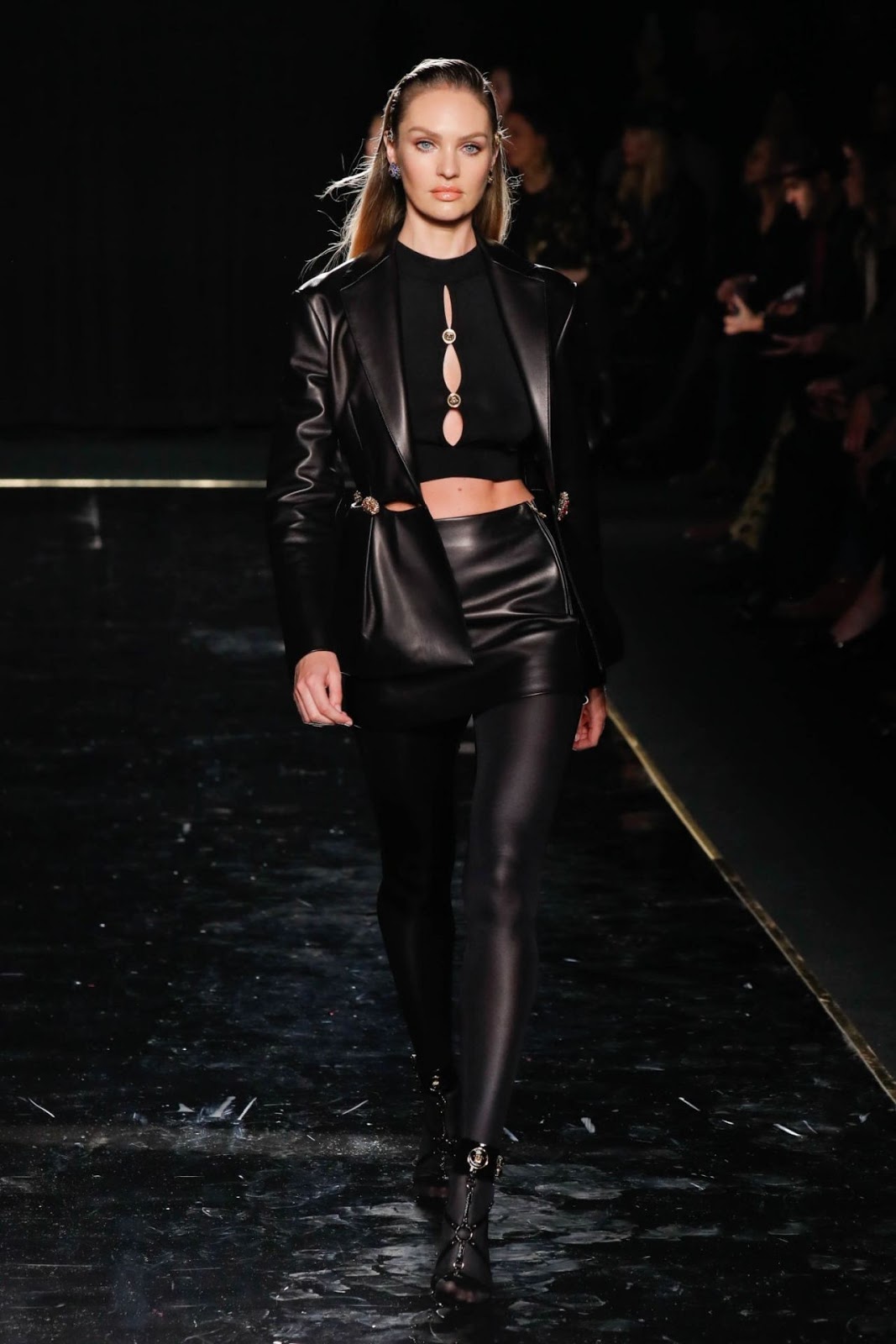 Candice Swanepoel – Versace Pre-fall 2019 Runway Show in NYC – Fashion