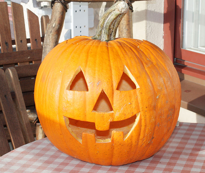 Free Pumpkin Carving Patterns from Pumpkin MastersВ®