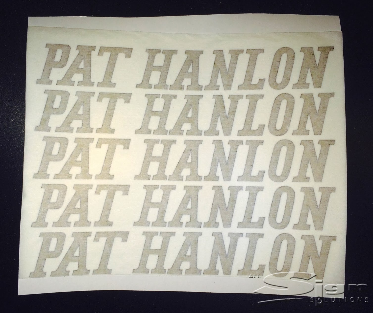 pat hanlon vinyl letter stickers all sign solutions signs and vinyl letter stickers