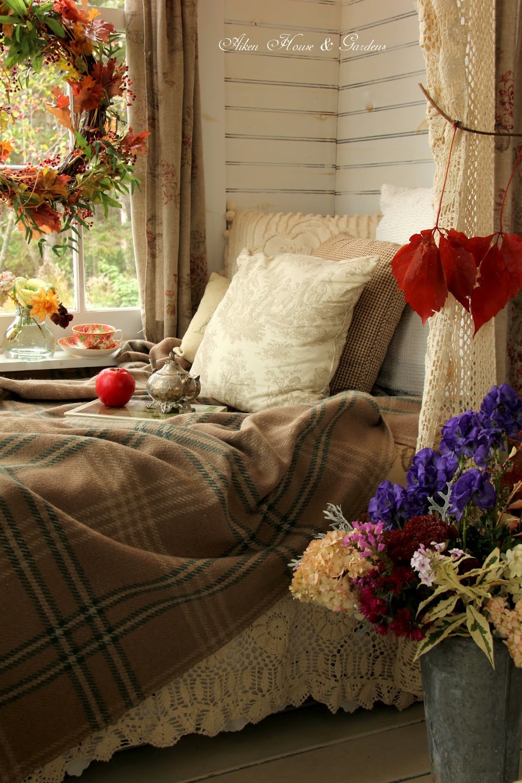 идеи для уютного дома. дом наполненный теплом и уютом. хьюгге интерьер. уютная комната. домашний уют.