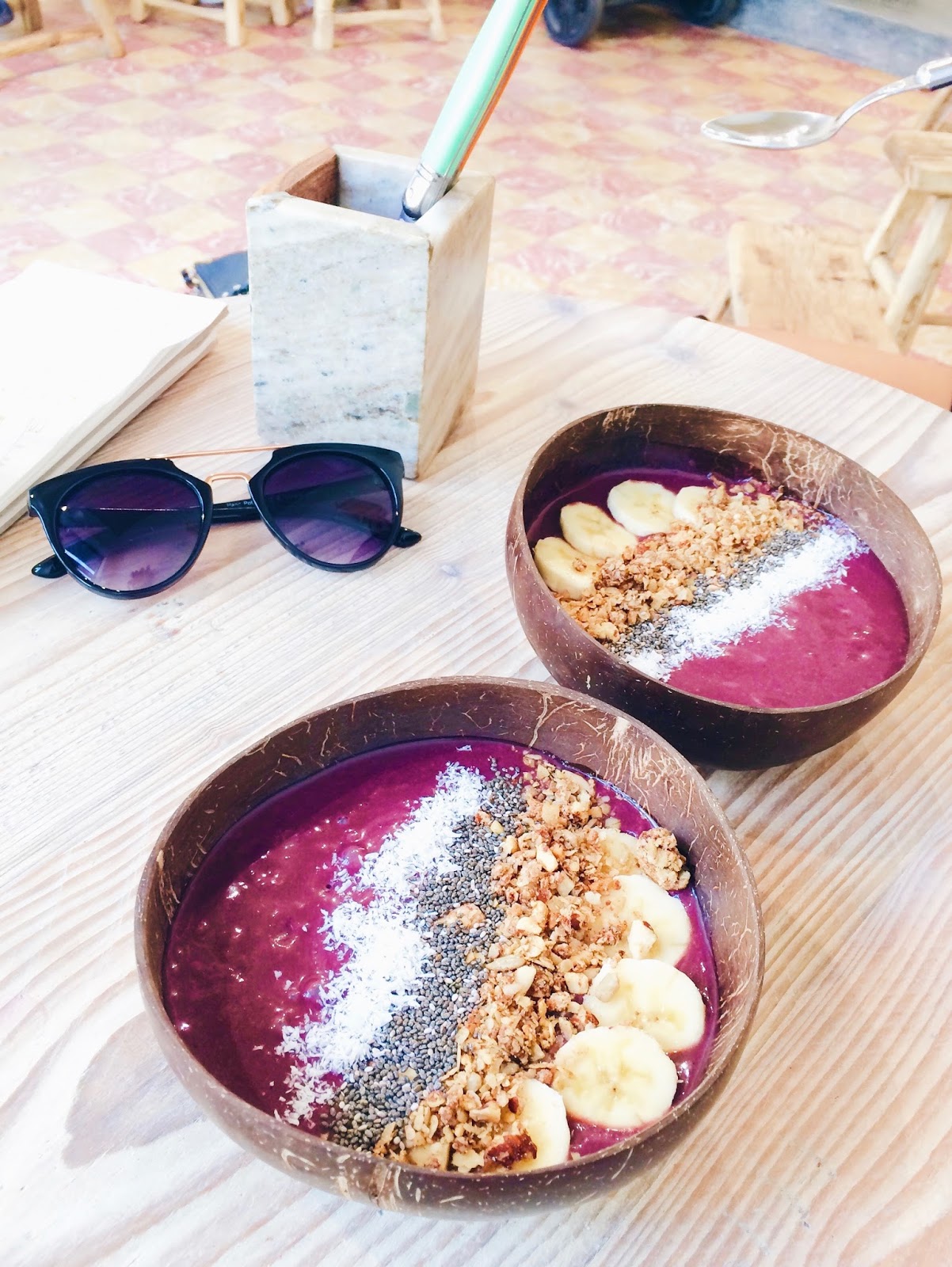Divers | Açaí Bowls in Antwerp