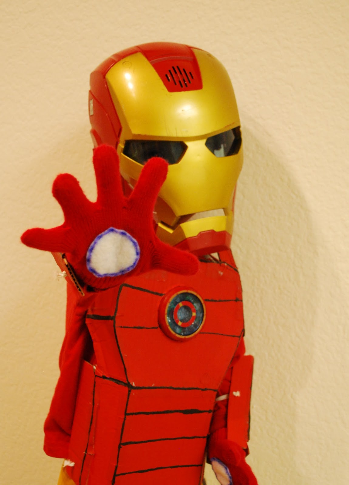 Sunshine and a Summer Breeze DIY Iron Man costume Part 2
