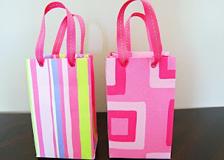 Bolsas con papel de regalo reciclado por Recicla Inventa