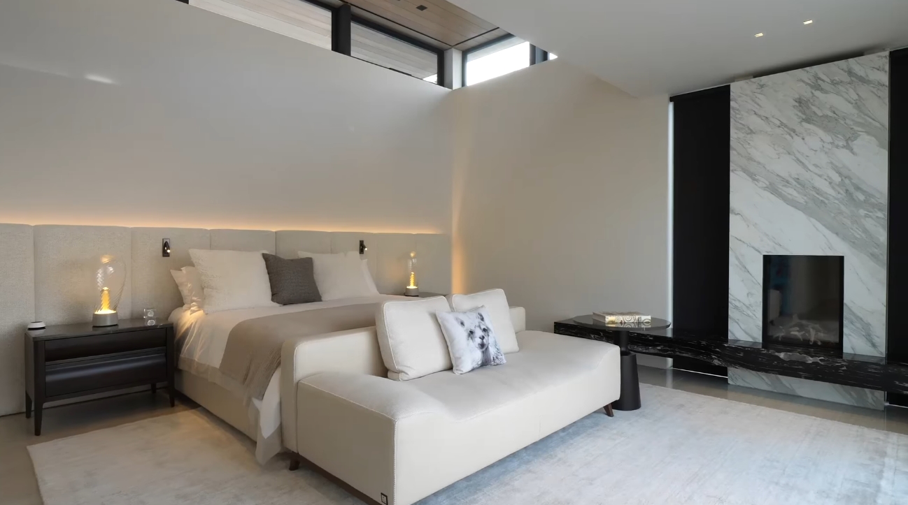 56 Photos vs. 165 W Forest Rd, Vail, CO Luxury Mansion Interior Design Tour
