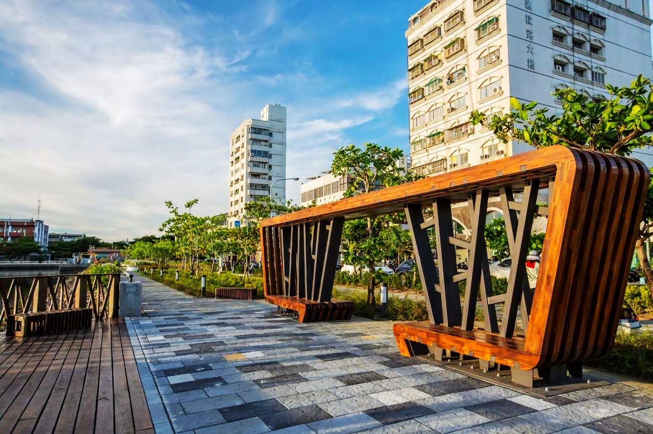 日夜都美|環河街廣場浪漫大變身|串聯河樂廣場延伸3.7公里金色流域