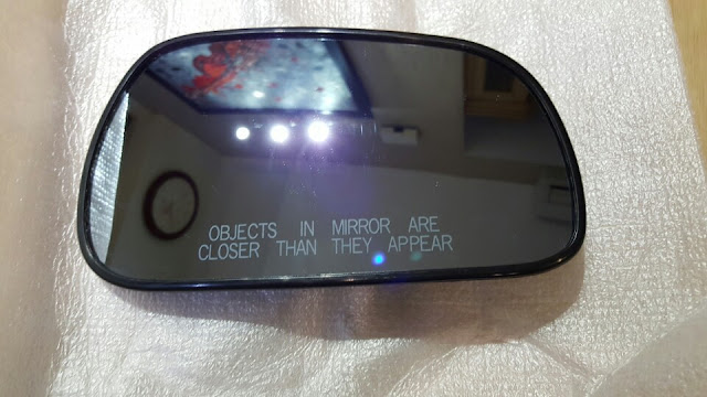 Mặt gương chiếu hậu xe Magnus 2.5 chính hãng GM