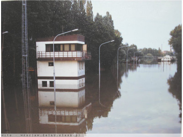 Судоходный шлюз Зацише. Наводнение 1997 г.