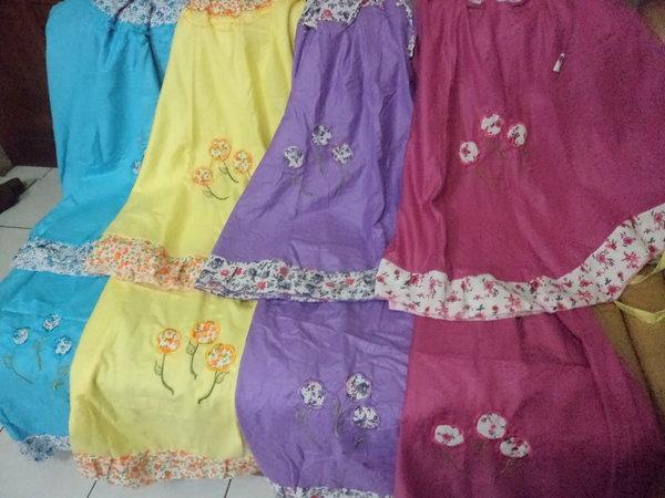 HUKUM MUKENA WARNA WARNI BUAT SHOLAT Lintas Santri ucul