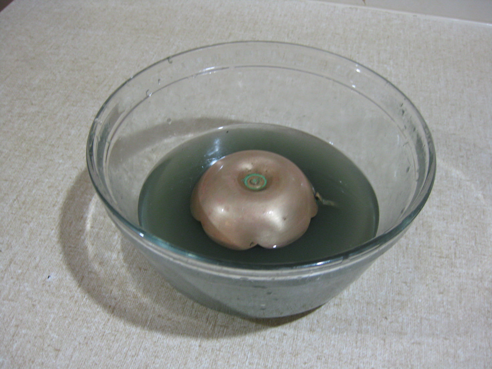 How to clean tarnished brass candlesticks, naturally!