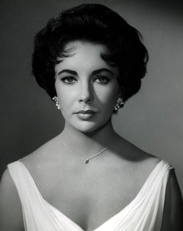 Stunning photos of Elizabeth Taylor in the 1950s and 1960s - 30
