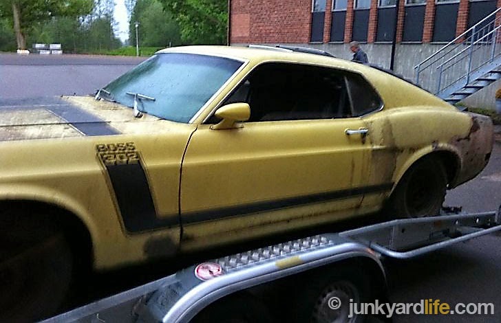 1970 Boss 302 sold in Sweden after 30 years of storage.