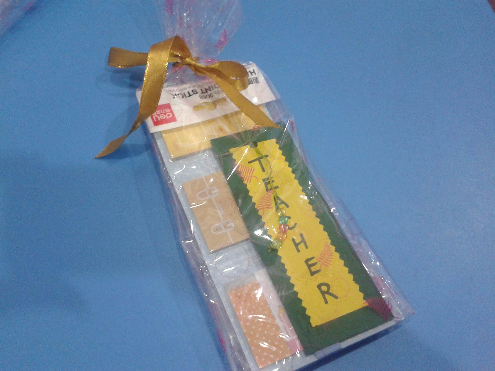 Maestra lapices Homemade Teacher's Day Gift ~ Parenting Times