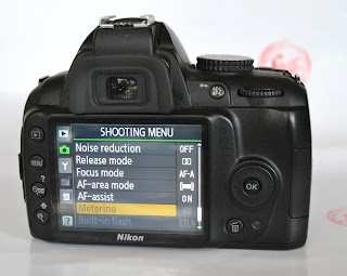 Kamera Nikon D3000 + Lensa 18-55mm VR