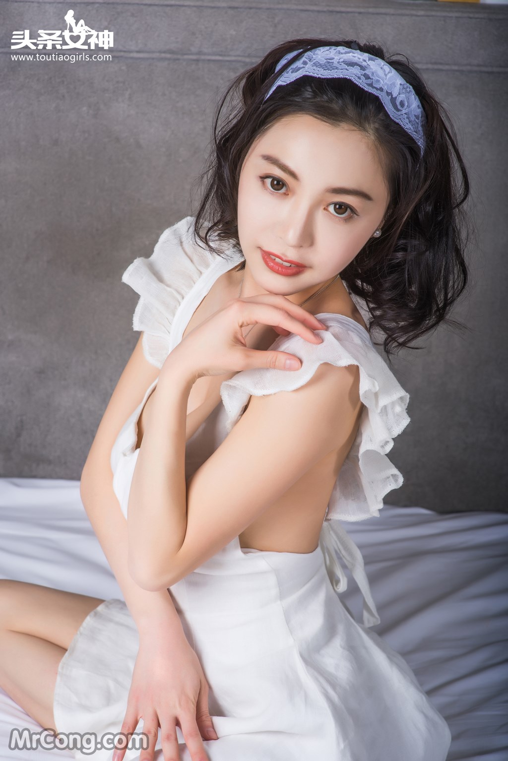 TouTiao 2016-12-10: Model Xiao Ai (小 爱) (27 pictures) photo 1-5