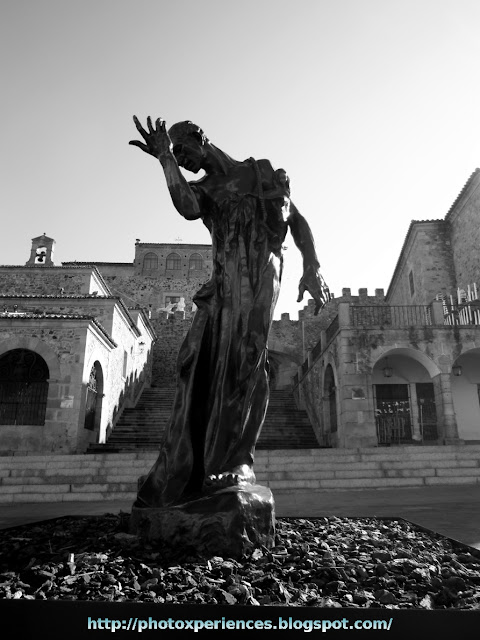 The Burghers of Calais. Los Burgueses de Calais. Auguste Rodin. Main Square of Caceres. Plaza Mayor de Cáceres, Extremadura, España. Spain.