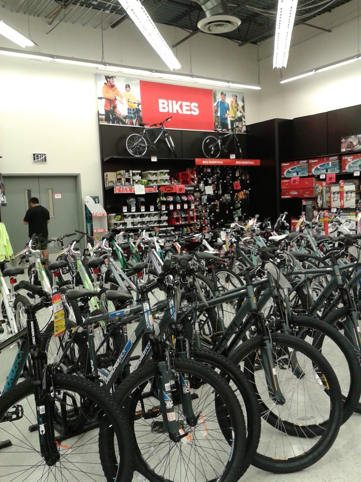 My Florida Retail Blog Sports Authority 373 Viera, FL