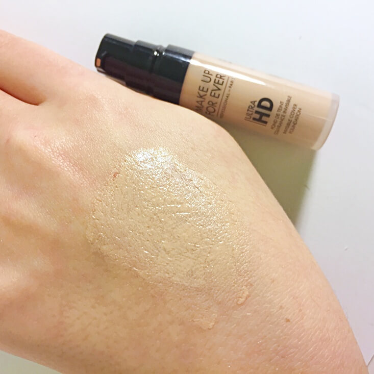 Make Up For Ever Ultra HD Invisible Cover Foundation R230 Make Up For Ever Ultra HD Invisible Cover Foundation R230
