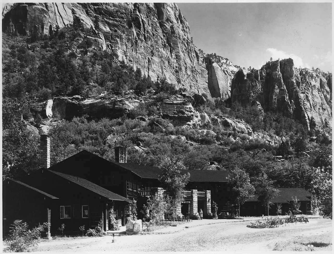 Pillar to Post FOODIE ALERT / LODGE DINING AT ZION NATIONAL PARK