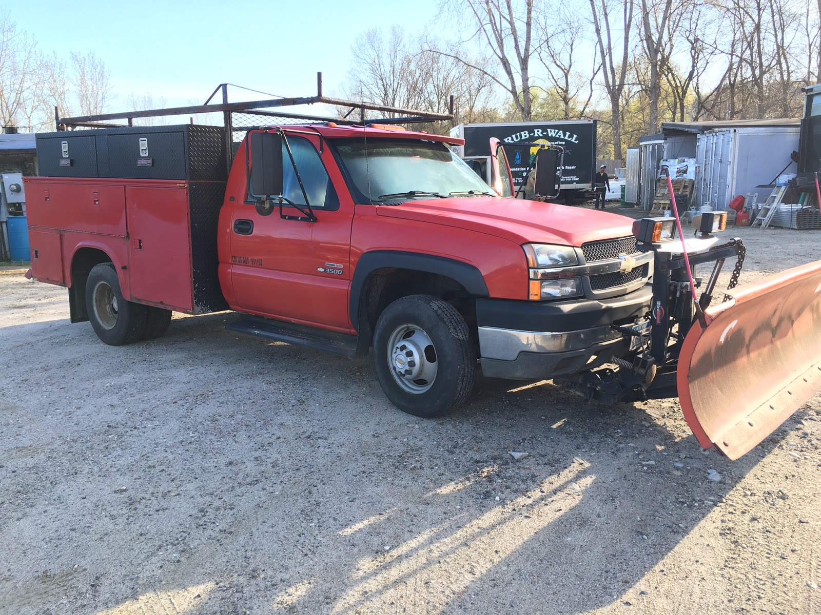 Newsearch Equipment & Salvage 2003 Chevy 3500 Utility Body 4 wheel