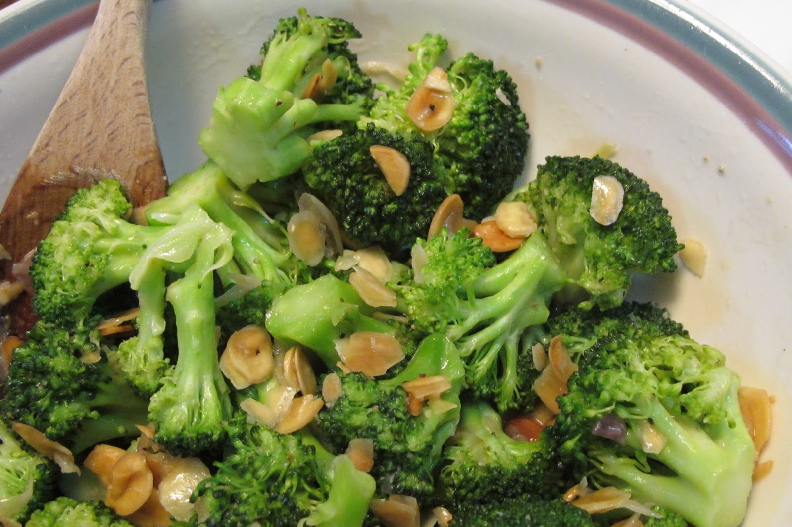 Freakin' Flabuless Broccoli with Brown Butter and Almonds Recipe