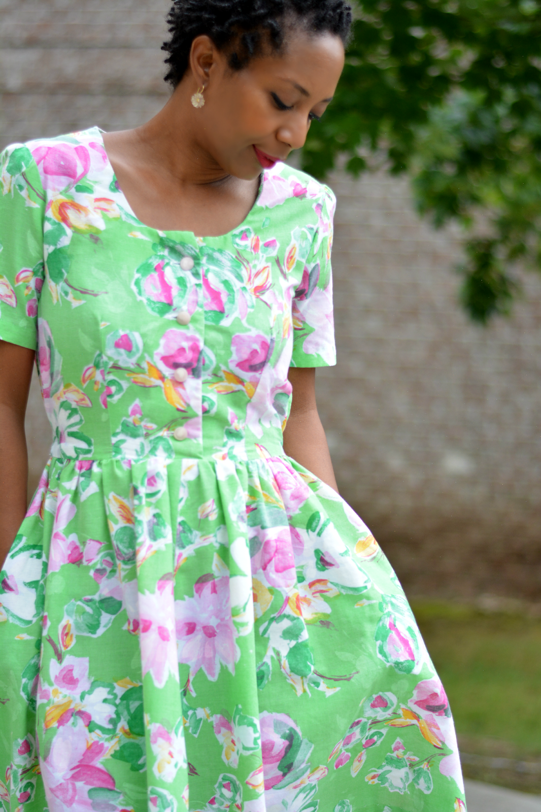 thrift style vintage day dress