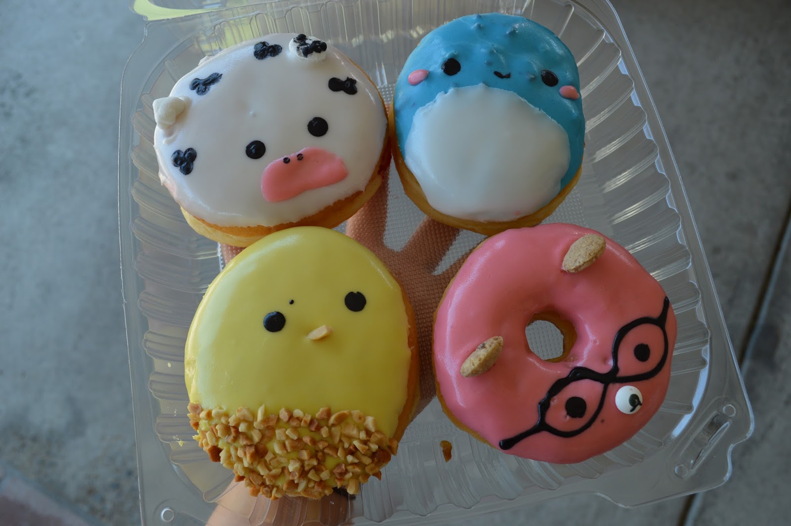 THESE DONUTS ARE WAY TOO CUTE, TASTY AND ALSO FANTASTIC! KTOWN LA