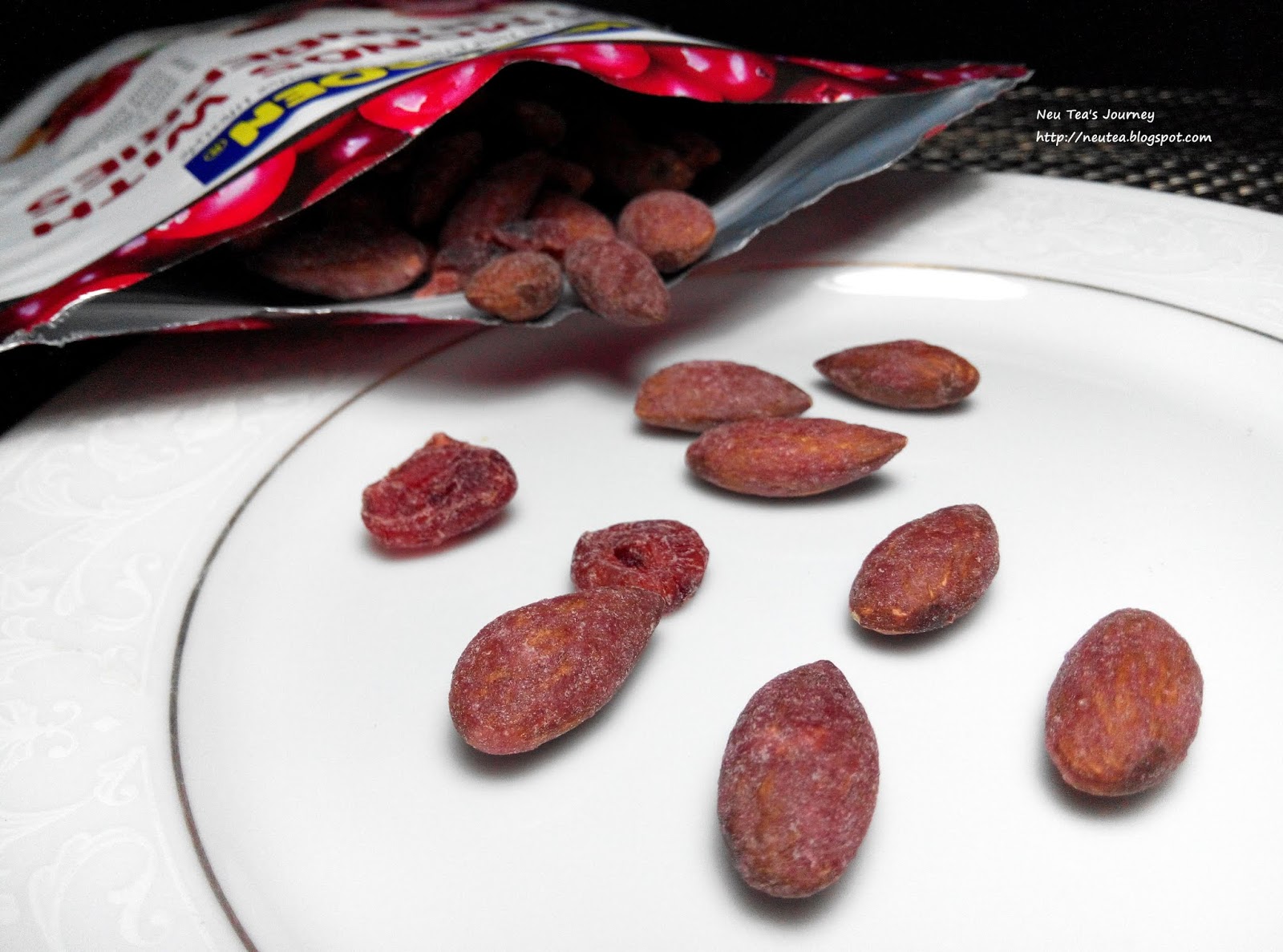 Neu Tea's Journey Tong Garden Warehouse Sale at Nusa Cemerlang, Nusajaya