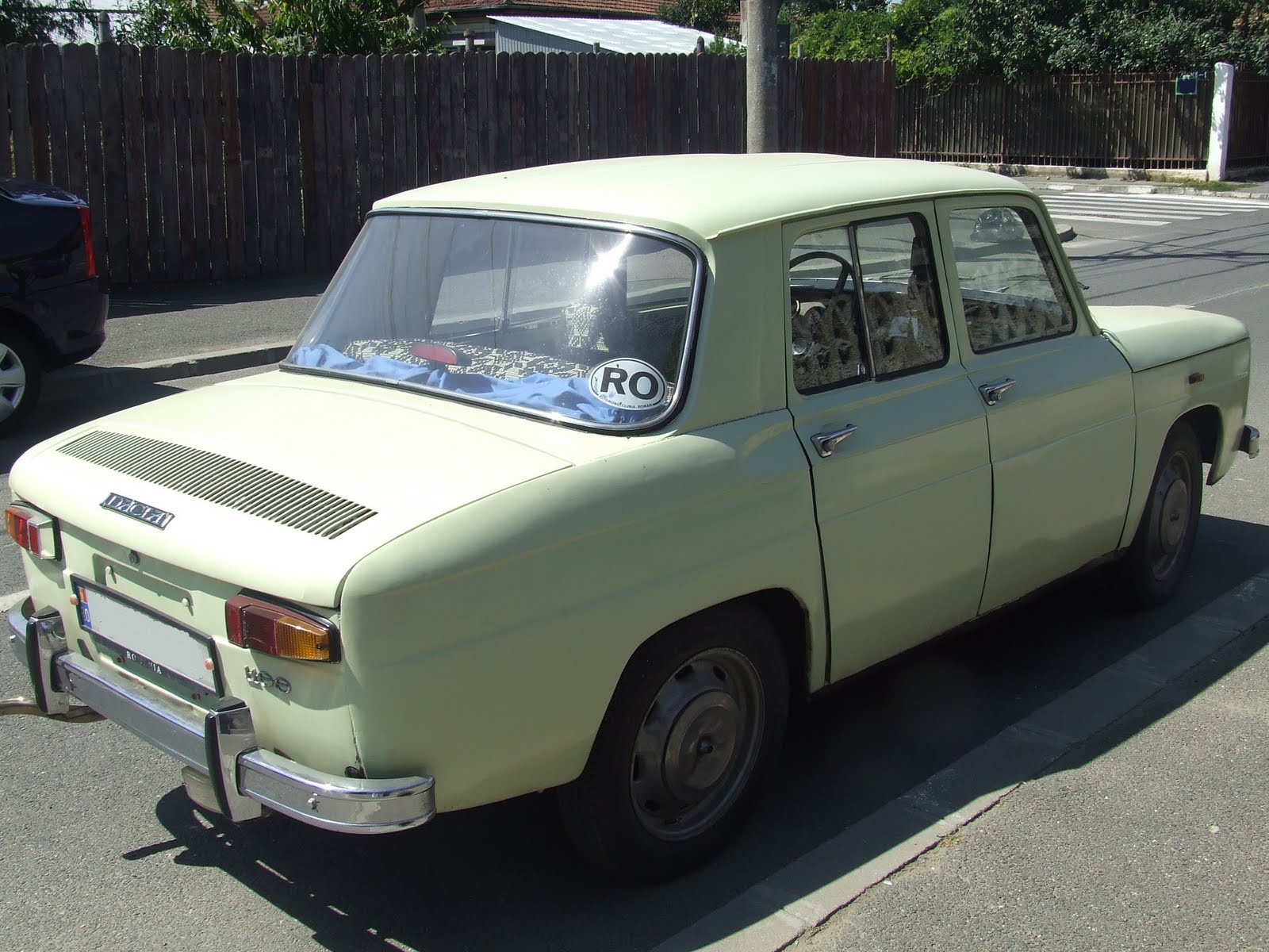 Blogul lui Răzvan Vintage Romanian car for sale Dacia 1100